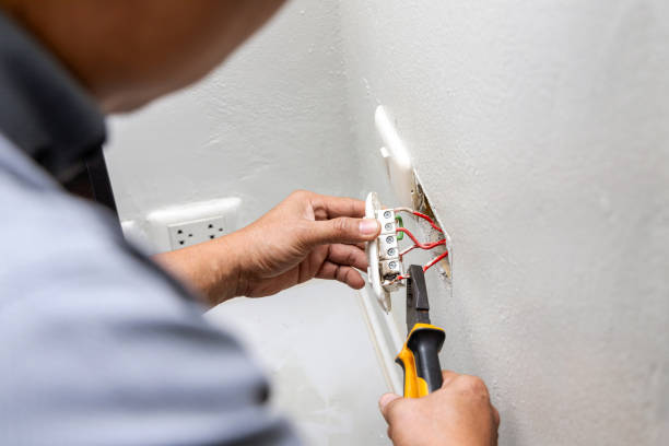 Best Outdoor Lighting Installation  in Bloomington, IL